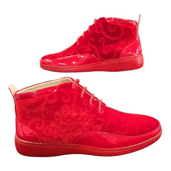 BROOKLYN MEN\'S RED MID TOPS WITH PAISLEY SUEDE BY GLOBE FOOTWEAR. 6933 main image 7